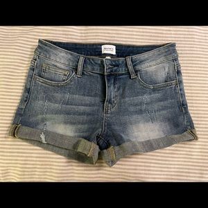 NWOT, Boutique, jean shorts, size small
